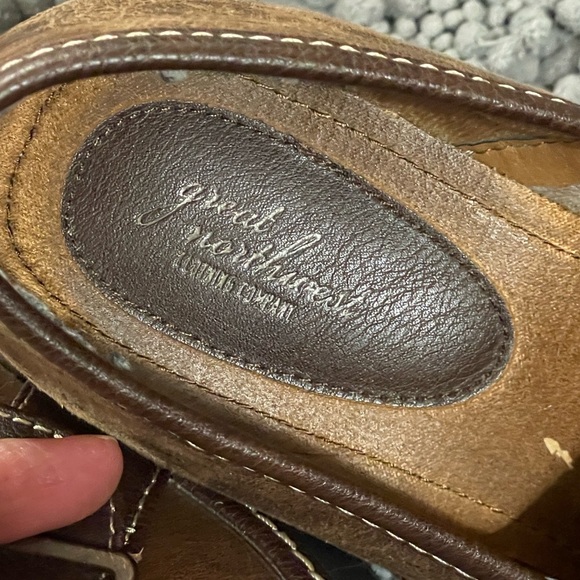 Women’s Brown Leather Buckle Shoes - Picture 4 of 6